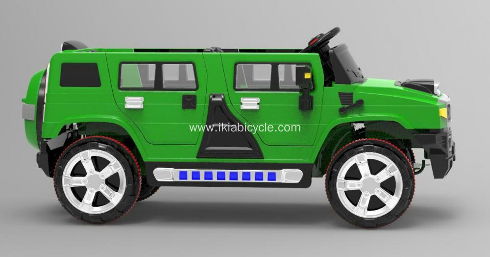 Magari ya Umeme Rangi ya Kijani Ride juu ya Gari