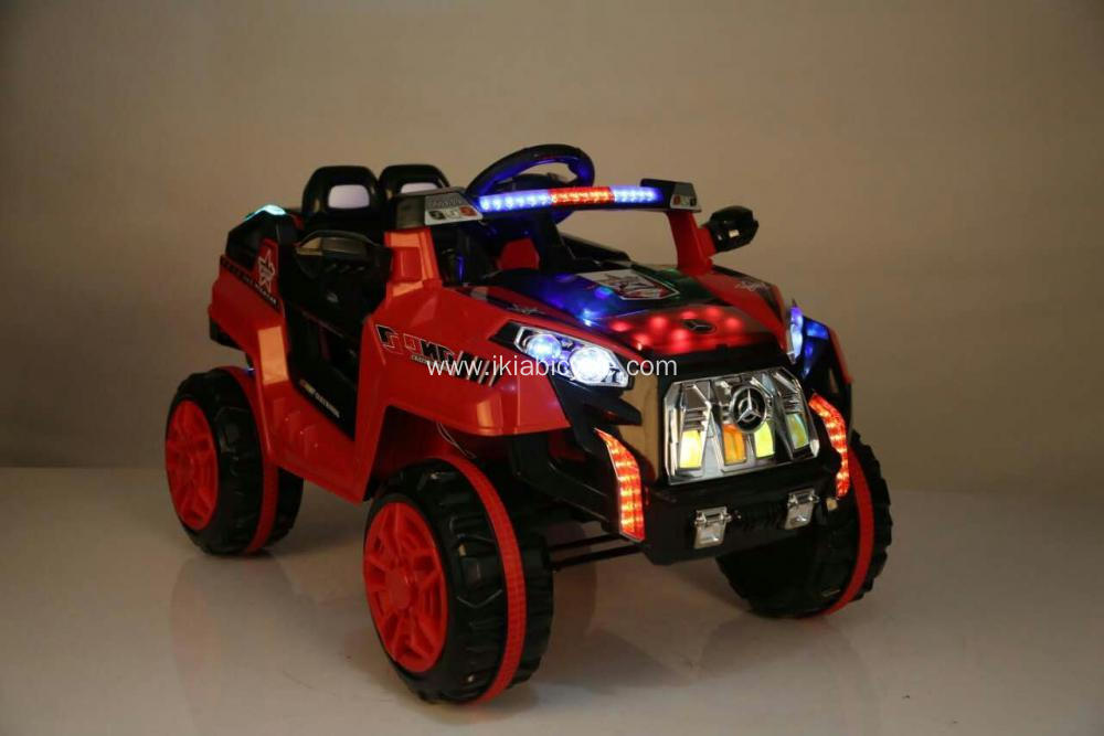 Watoto Kuendesha Gari na Remote Control